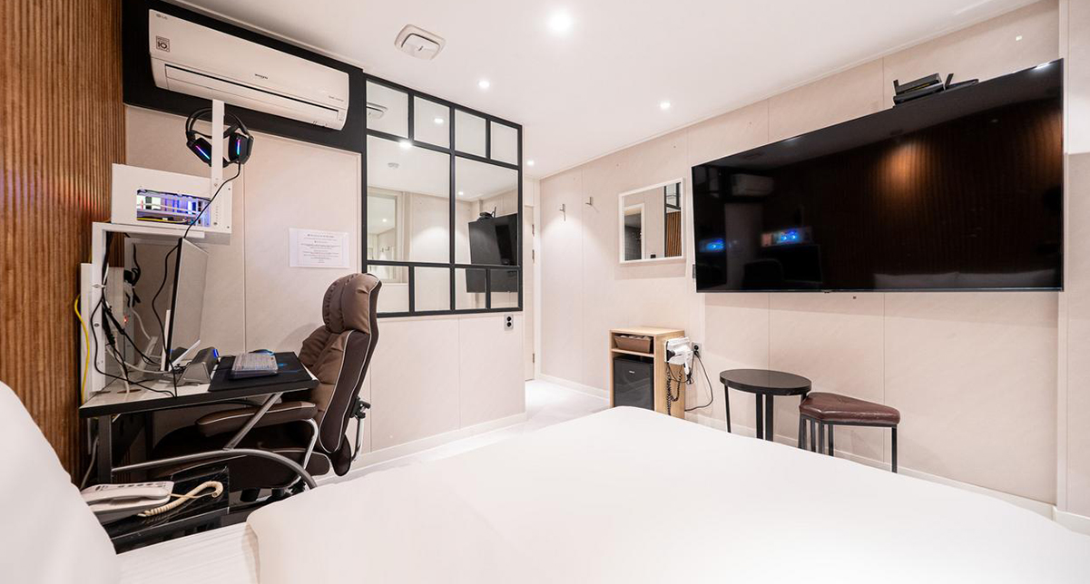 고사양 PC Room
